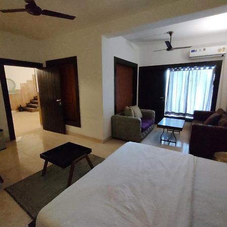 Aakritii Hotels Gurgaon Exterior foto