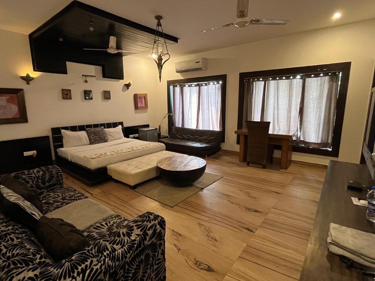 Aakritii Hotels Gurgaon Exterior foto
