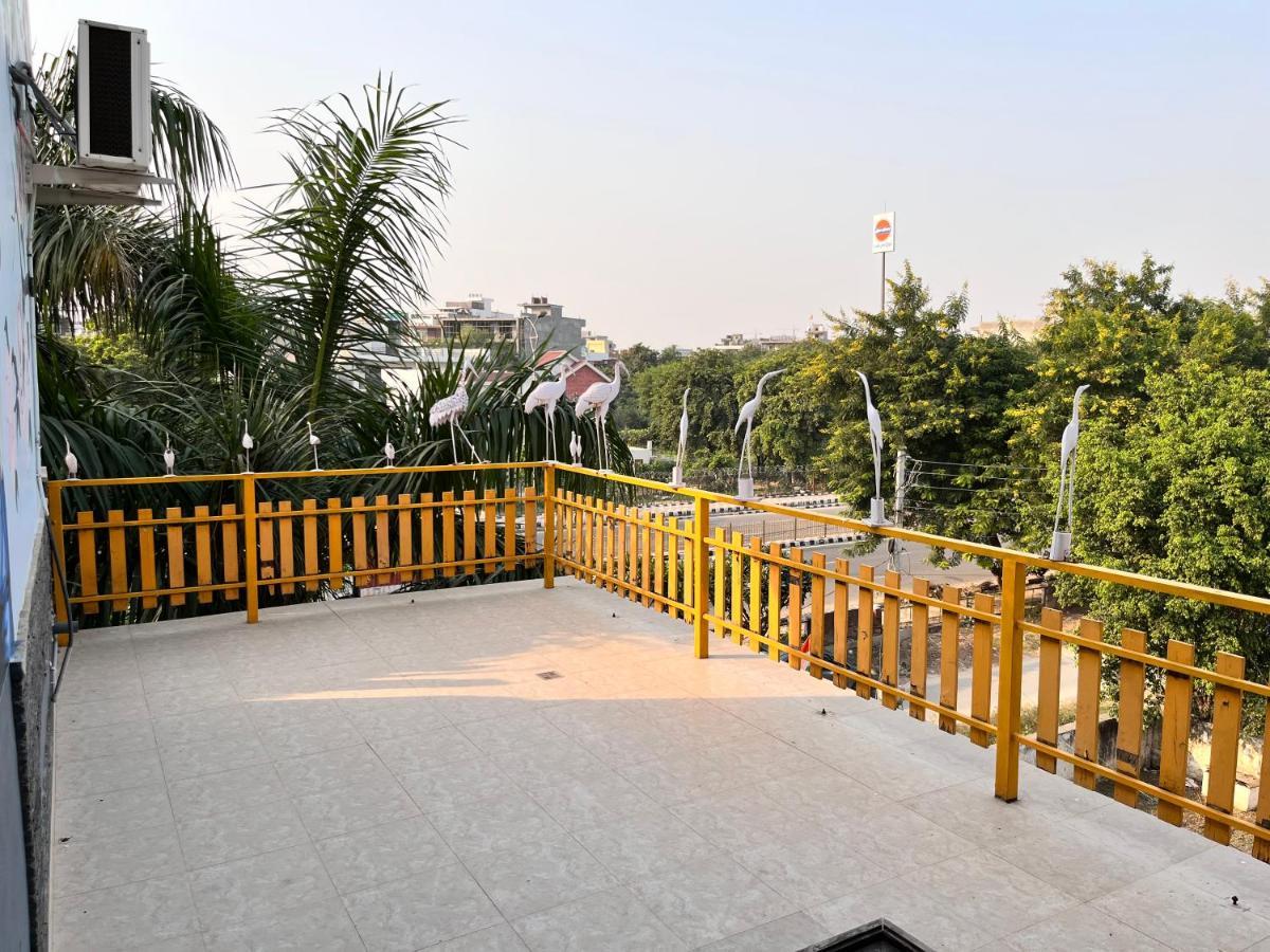 Aakritii Hotels Gurgaon Exterior foto